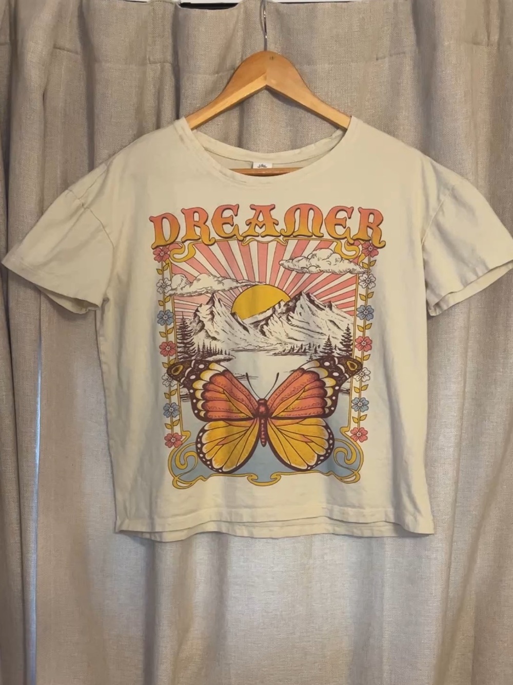 Dreamer Butterfly Graphic Tee - Cream